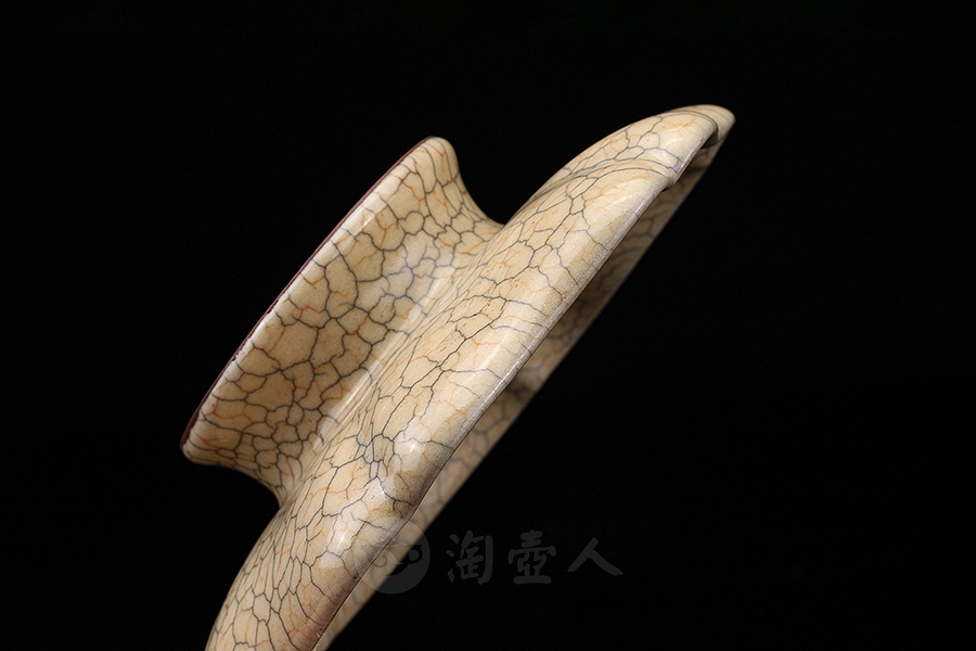 哥窑葵花式盘(高足)