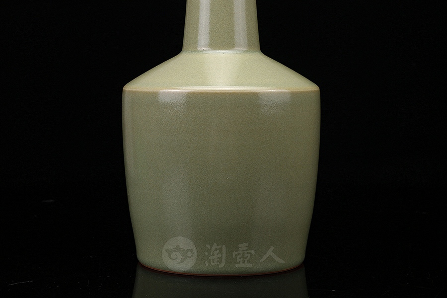 怀素纸槌瓶
