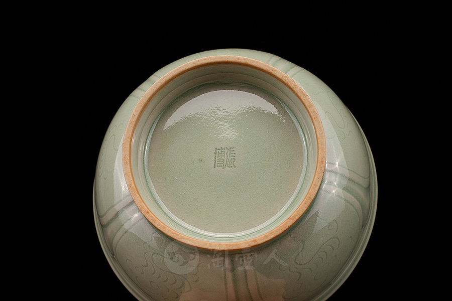 吉祥双纹饰压手杯(套)