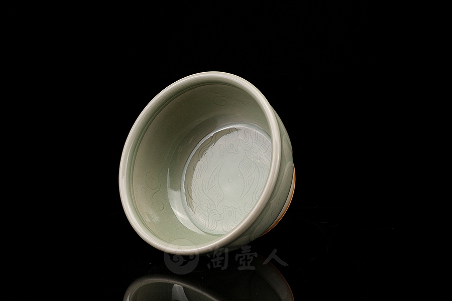 吉祥双纹饰压手杯(套)