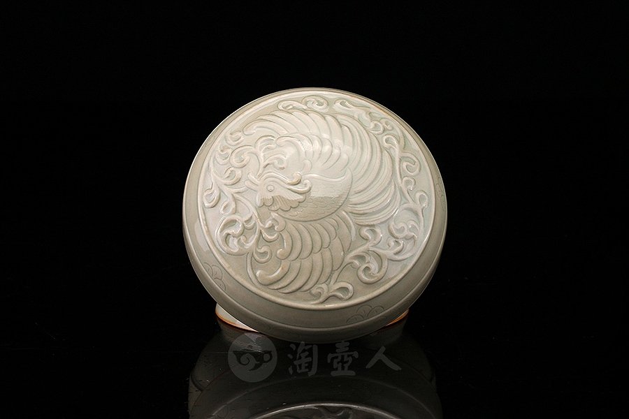 中号粉盒