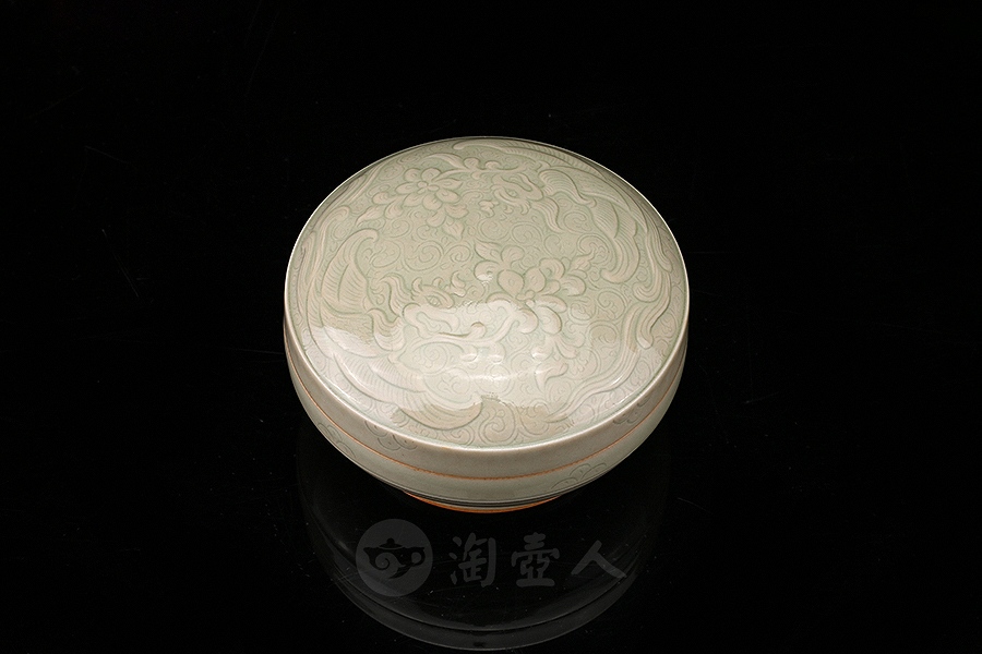 中号油盒