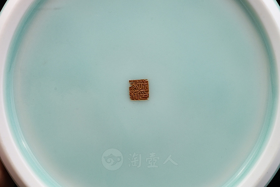 碧玉壶