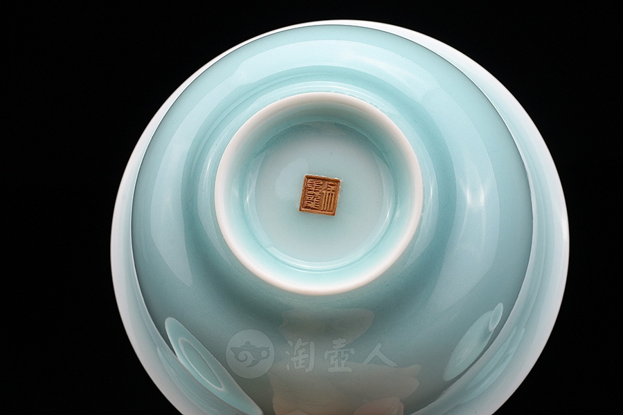 粉青盖碗
