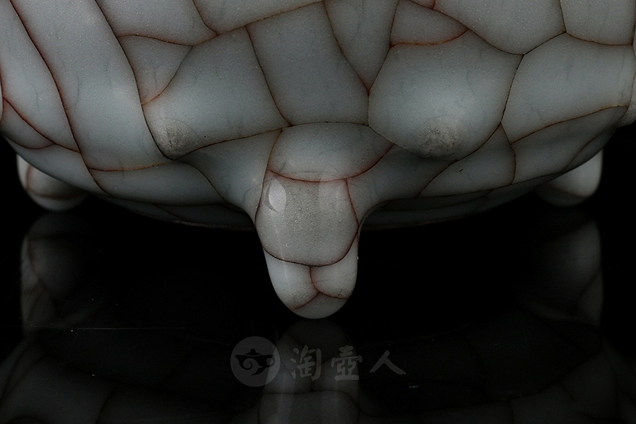 鼓钉炉