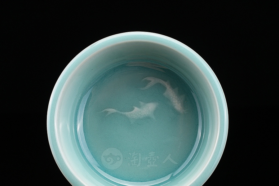 戏水杯