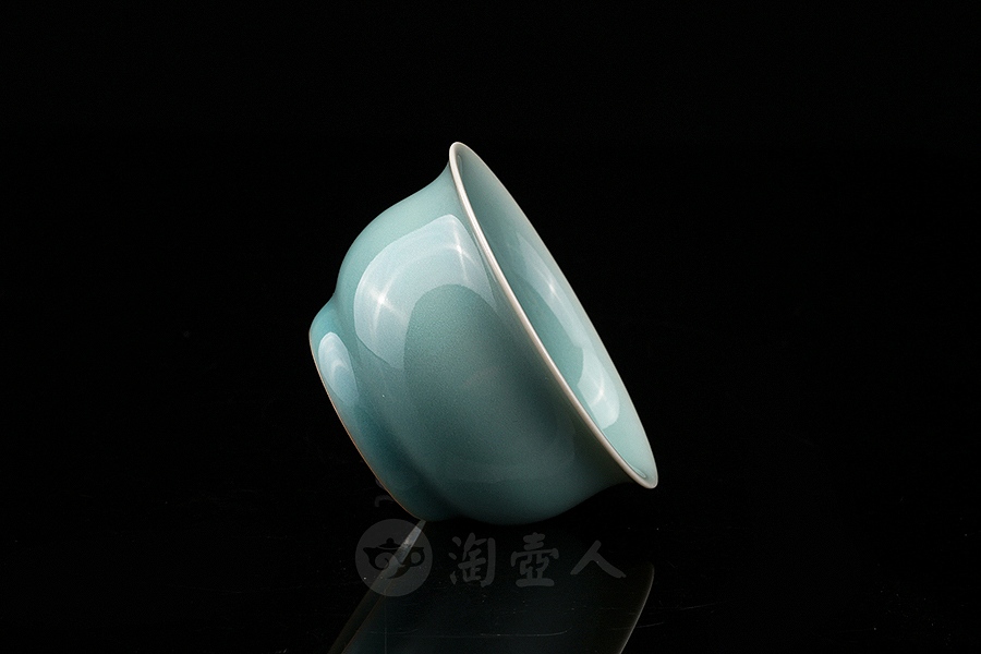 压手杯