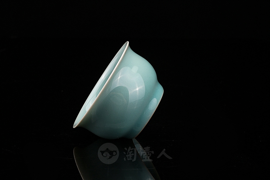 压手杯