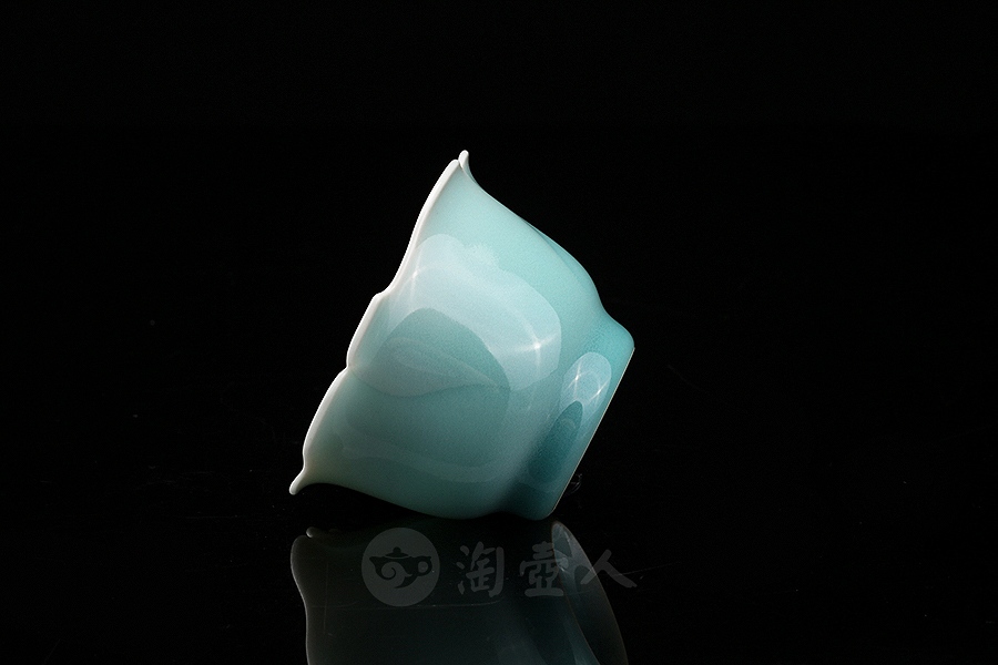 花口杯·缺口