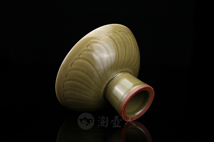高足碗