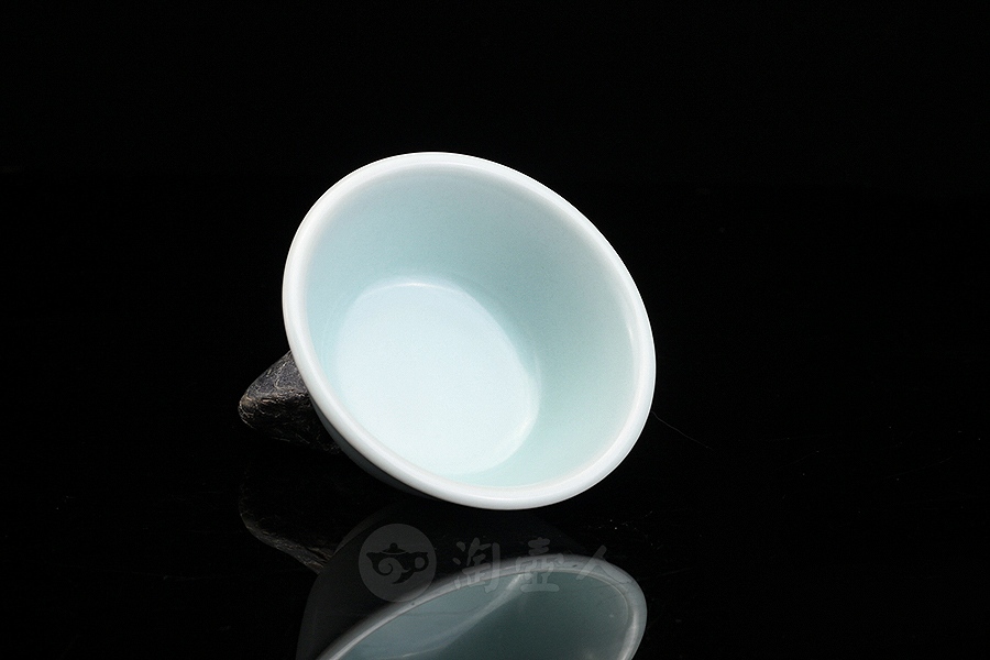 乳浊手工杯·敞口