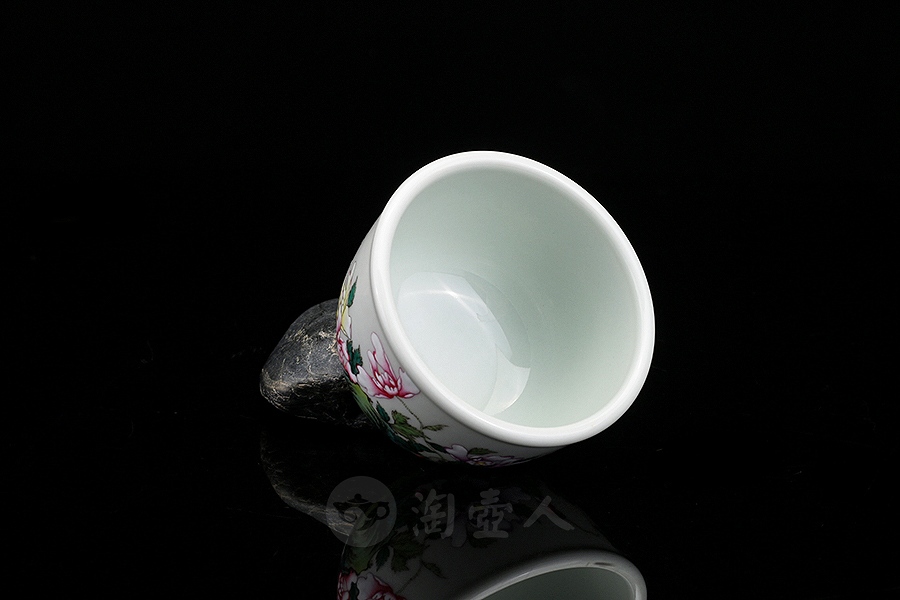 虞美人杯