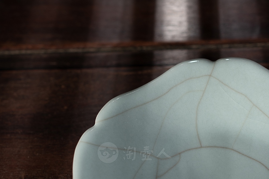 葵口盘