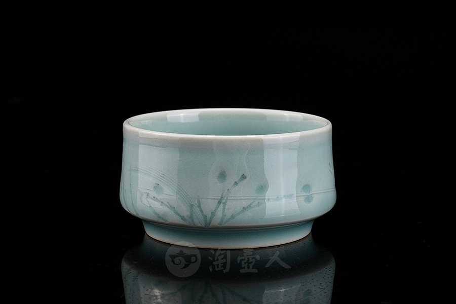 圆口杯