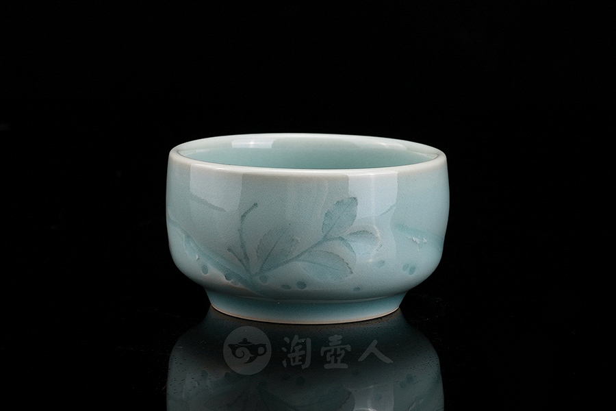 圆口杯