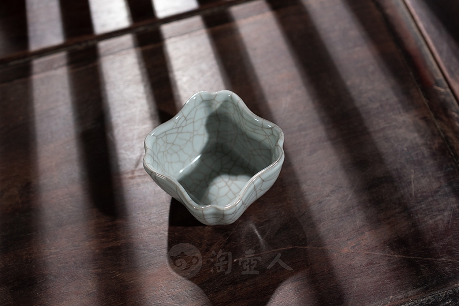 支钉倭方杯