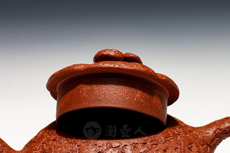 供春