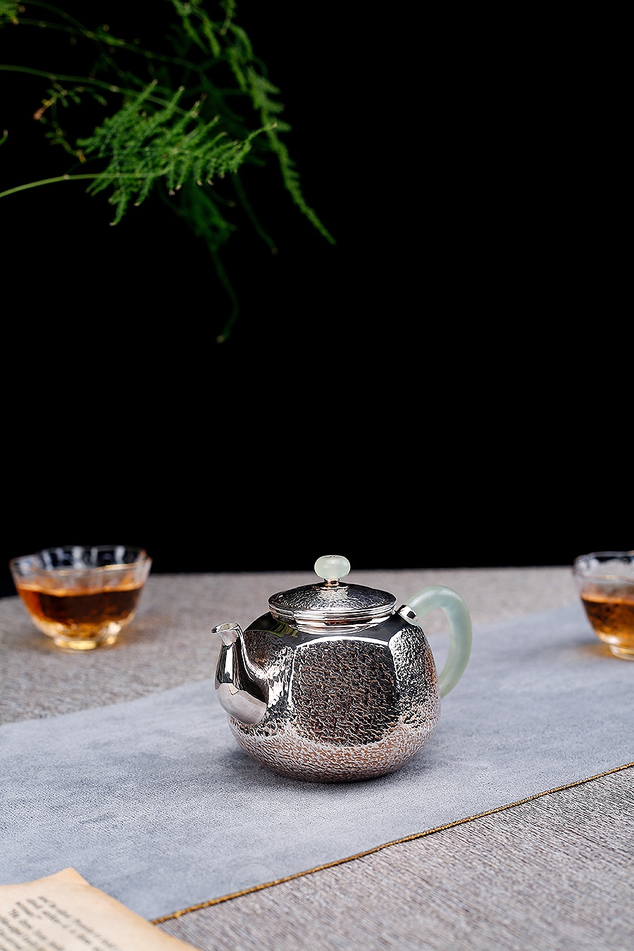 翡翠六方井栏(錾刻)