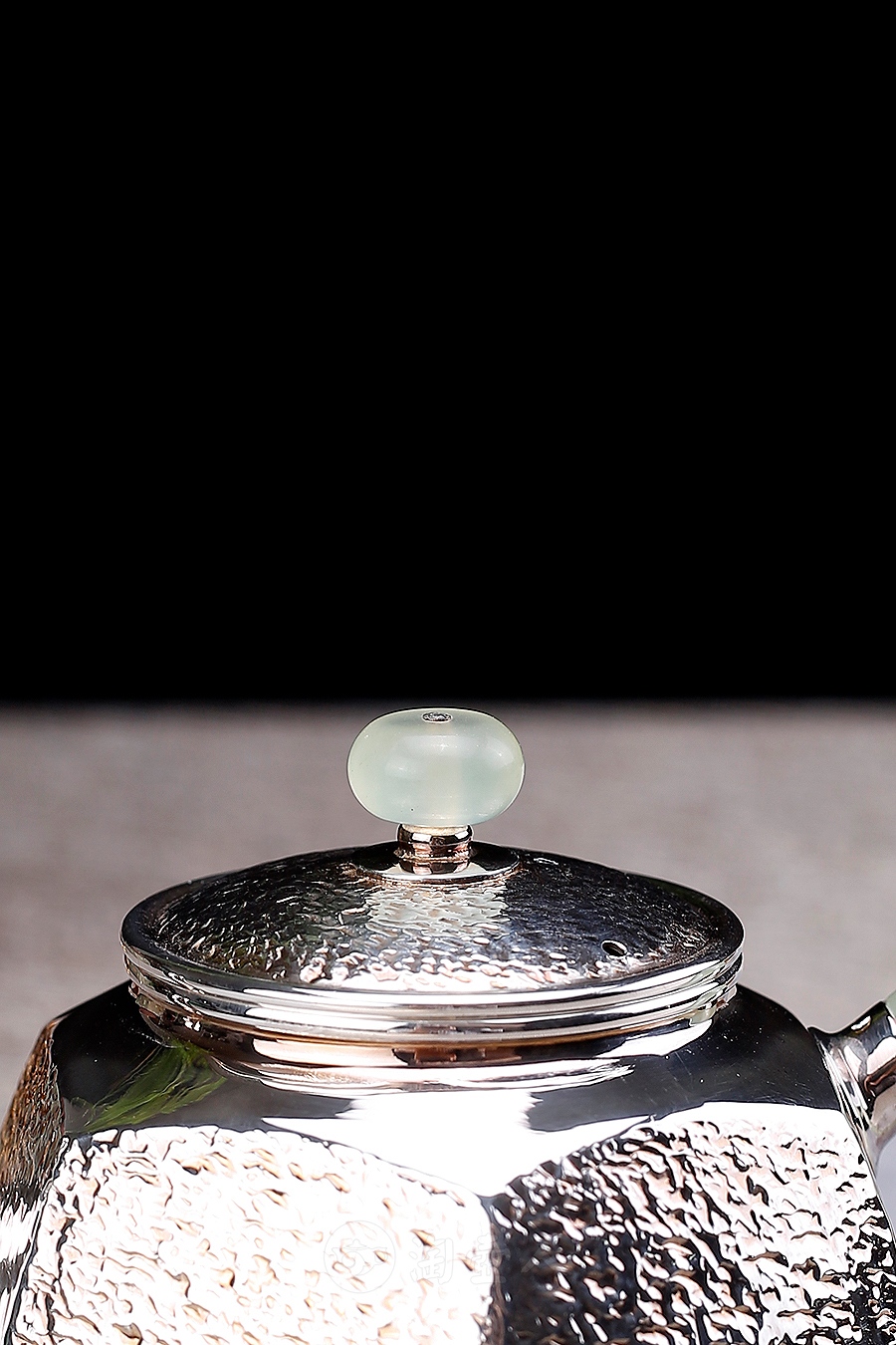 翡翠六方井栏(錾刻)