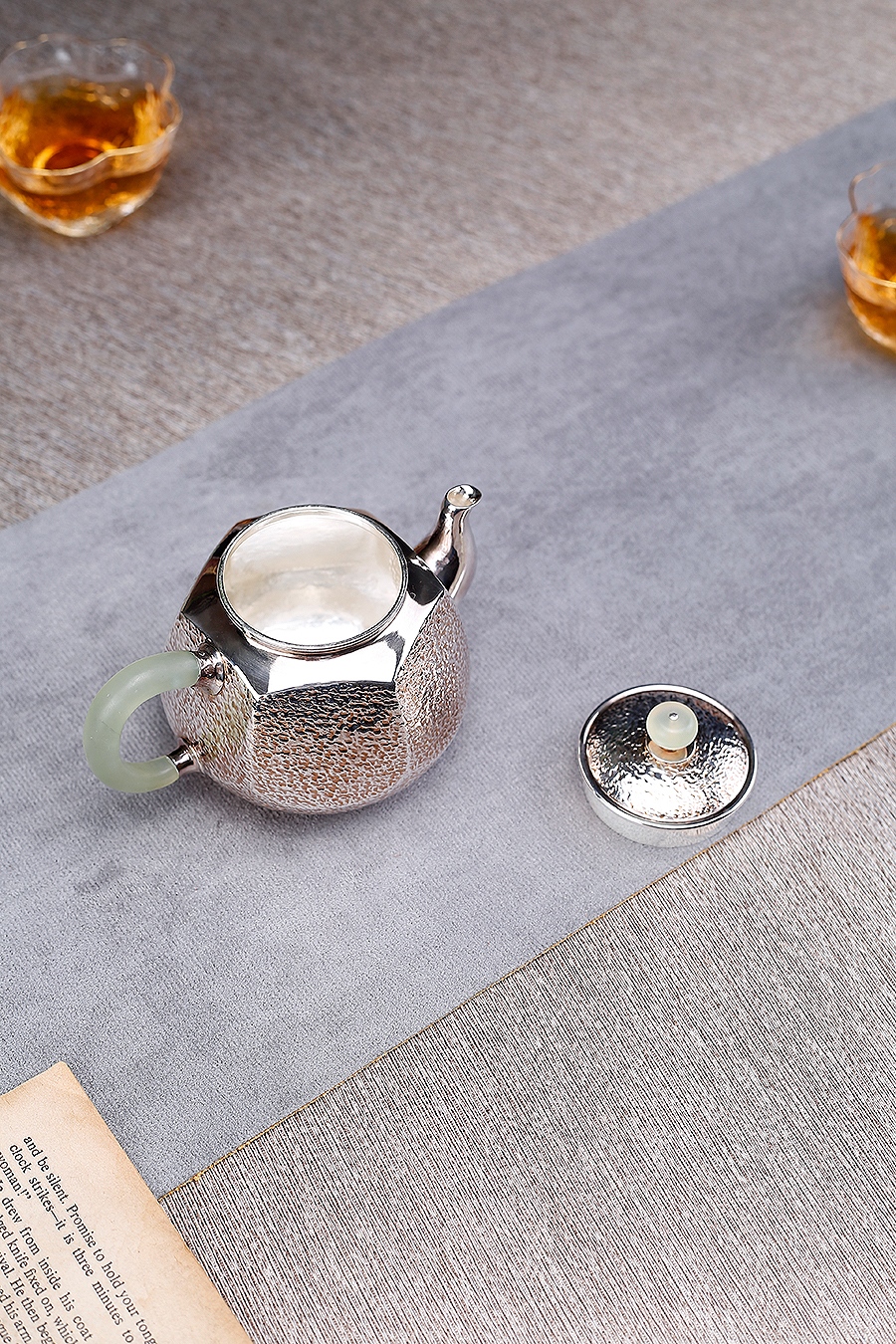 翡翠六方井栏(錾刻)