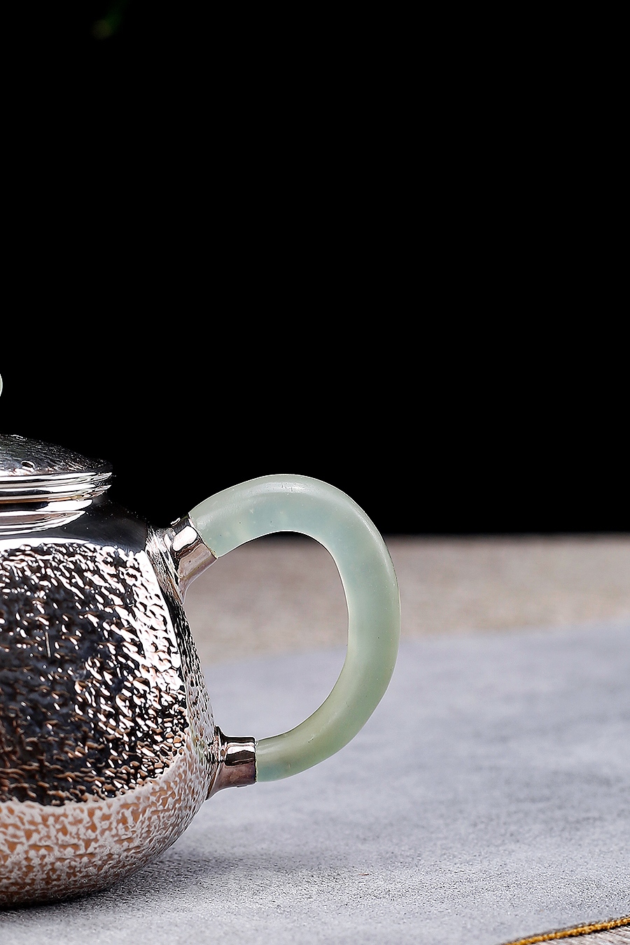 翡翠六方井栏(錾刻)