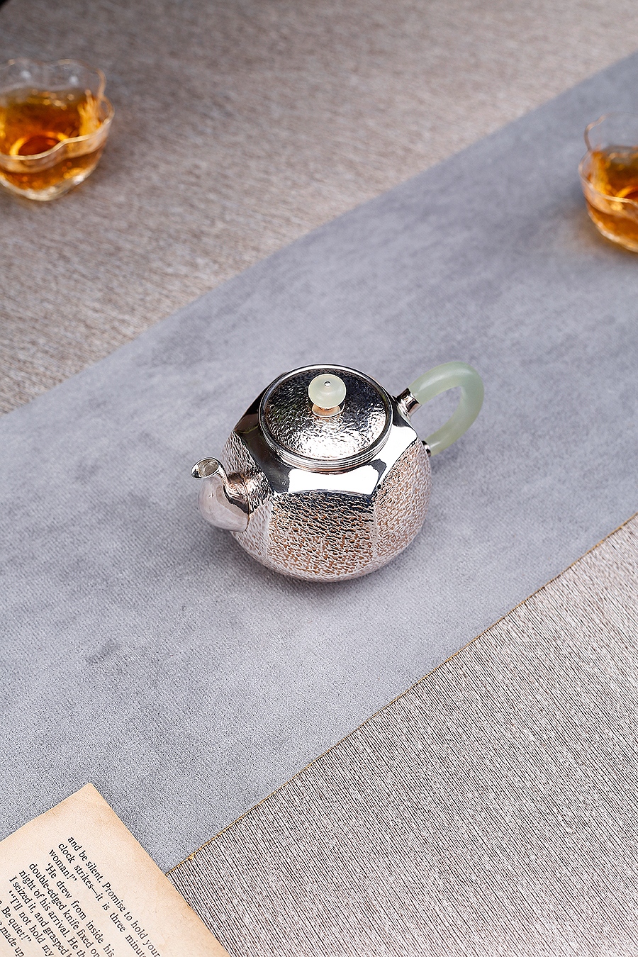 翡翠六方井栏(錾刻)