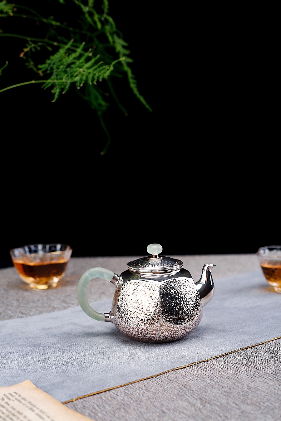 翡翠六方井栏(錾刻)