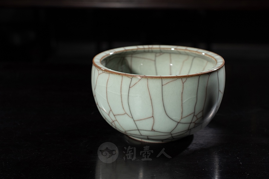 钵
