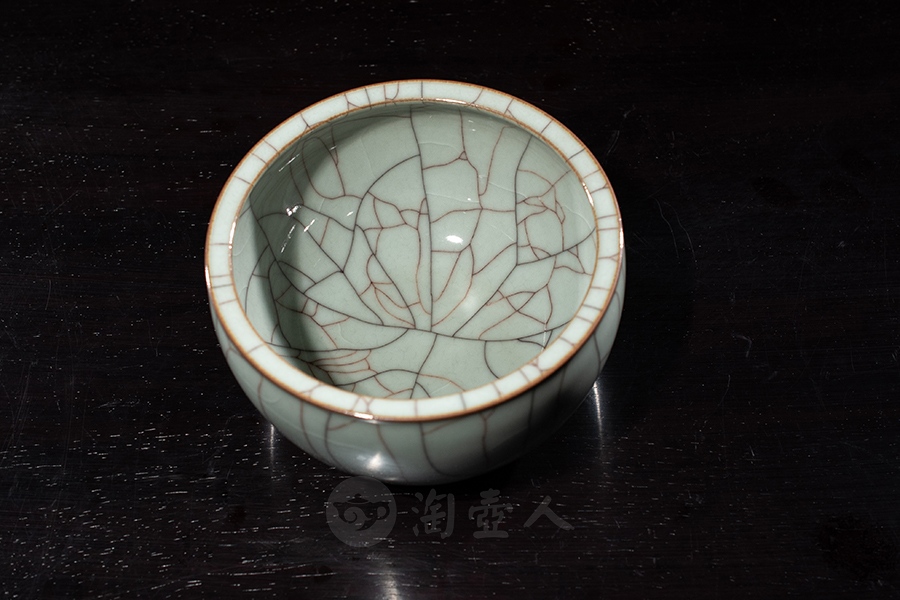 钵