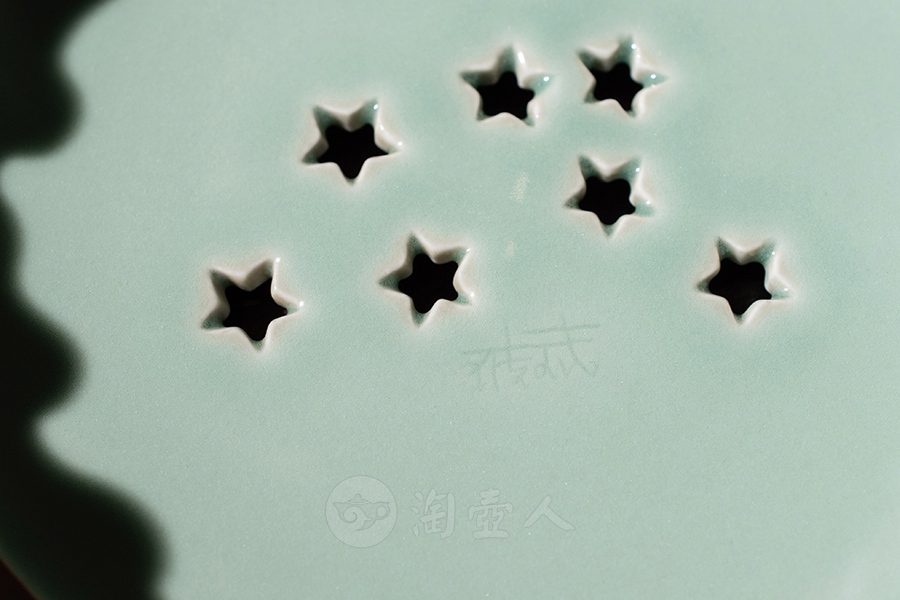 祥云壶承