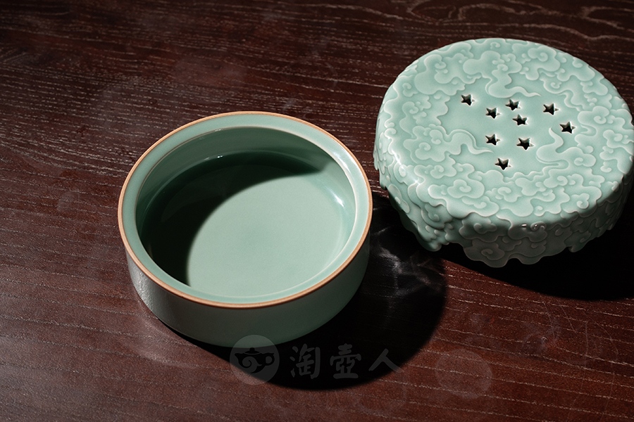 祥云壶承