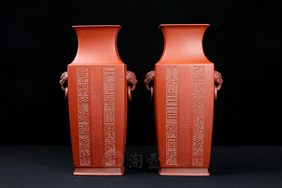 四方博古对瓶(李丹阳泥绘)