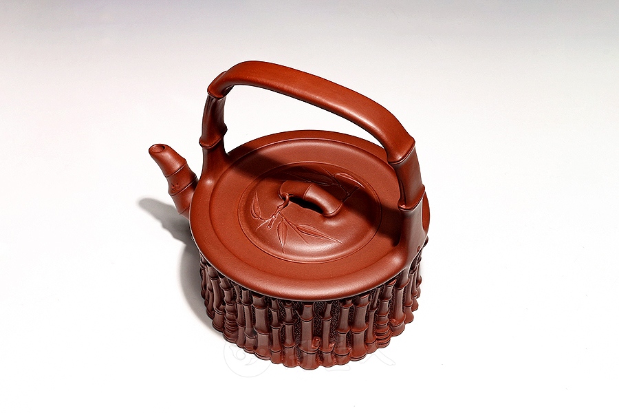 宜兴紫砂壶名家曹婉芬作品《竹海提梁茶具》