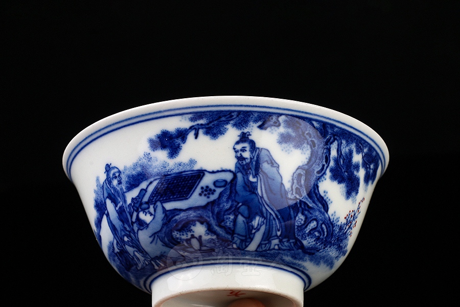 青花百寿图品茗杯