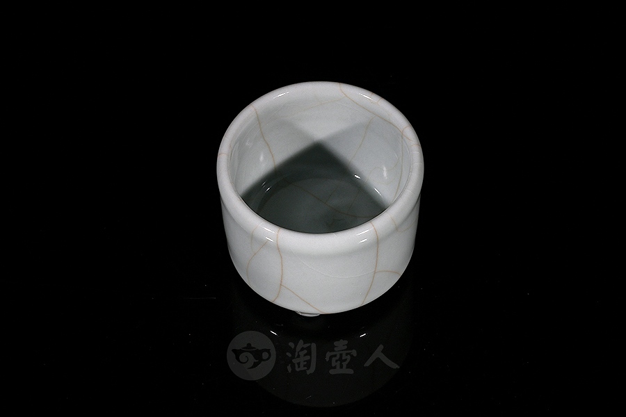 支钉小捧炉