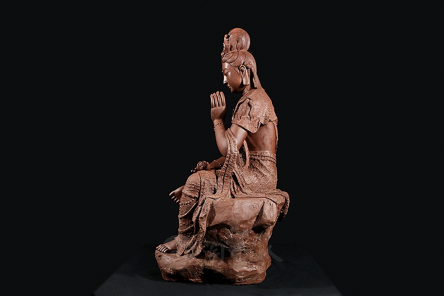 宜兴紫砂壶名家周刚作品《观音》