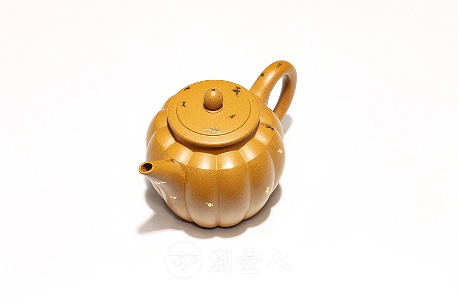 群芳吐艳