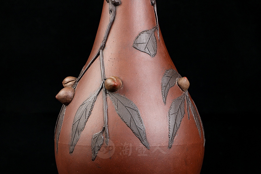 民国紫砂桃耳瓶