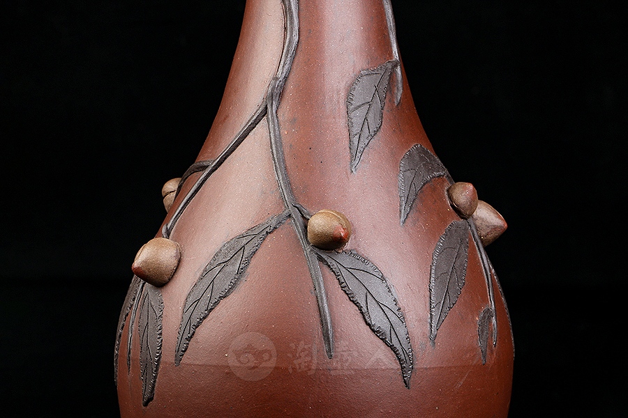 民国紫砂桃耳瓶