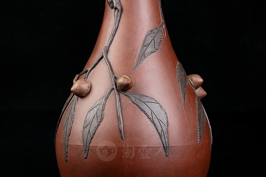 民国紫砂桃耳瓶