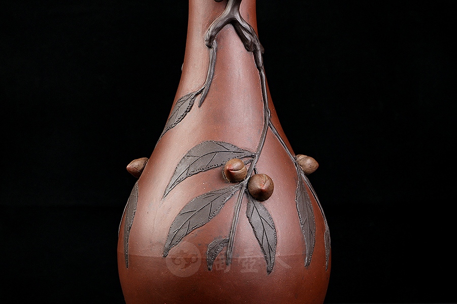 民国紫砂桃耳瓶