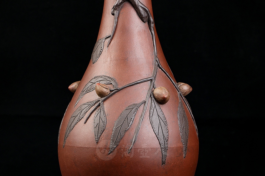 民国紫砂桃耳瓶