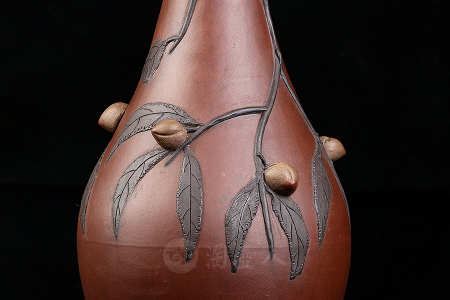 民国紫砂桃耳瓶