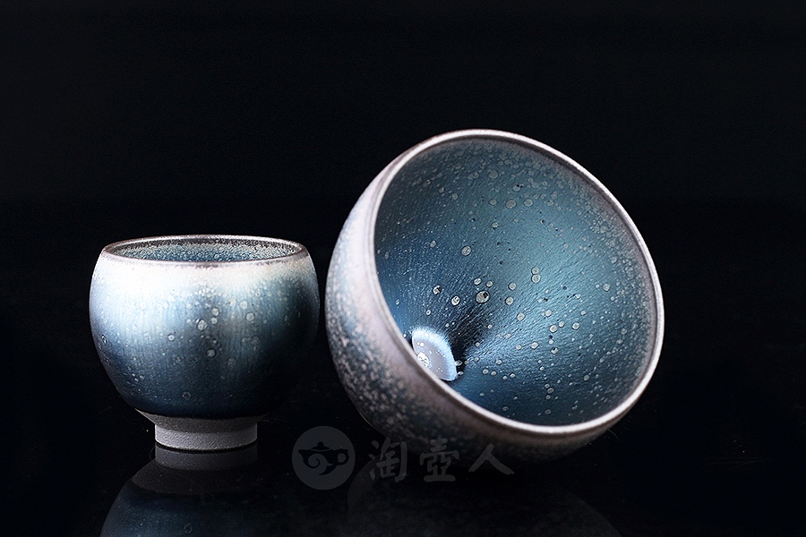深蓝星空对盏