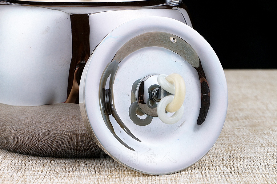 白玉如意提梁壶