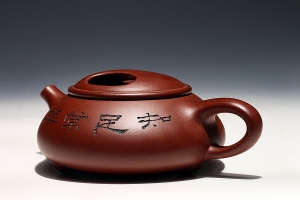 寅春牛乳石瓢(高式熊書畫)