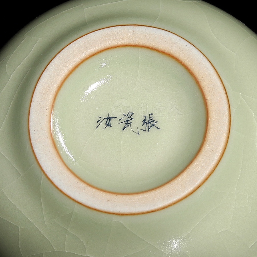 佛缘手握杯