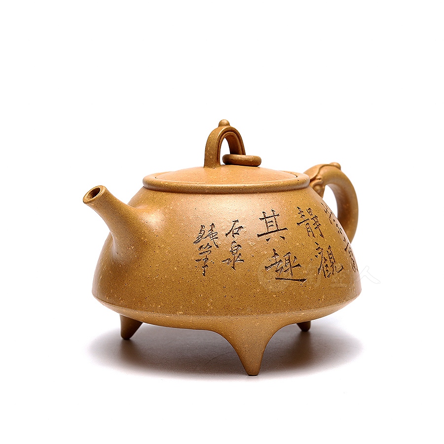 环龙三脚鼎(谭泉海刻绘)