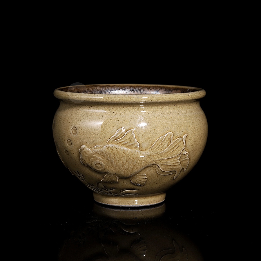 仿古釉雕刻盏