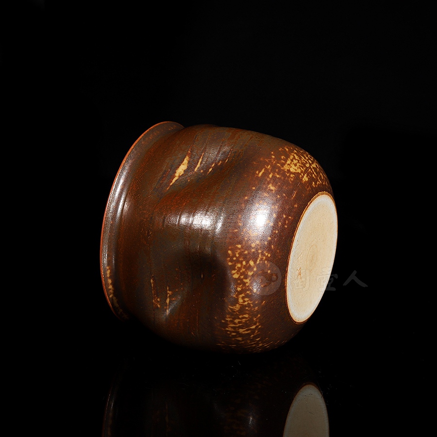 手捏随型主人杯·风水缸